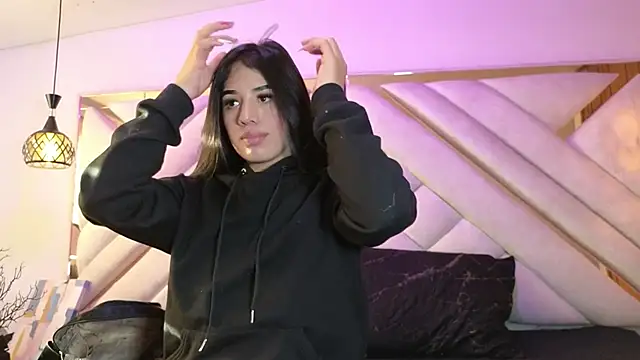 zoevg online show from 02/27/26, 12:16