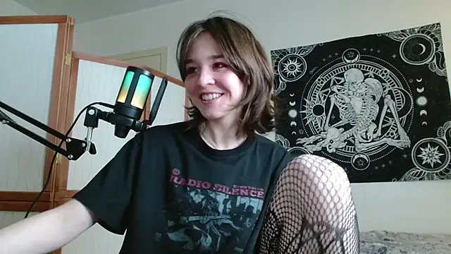 Snapshot of Mysterious_Toy chatting on 01/31/26, 07:11 Mysterious Toy online show from 01/31/26, 07:11