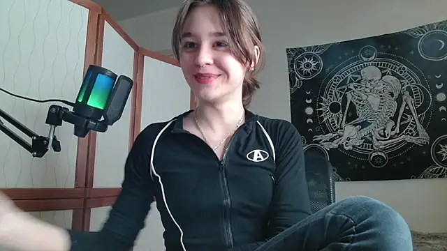 Snapshot of Mysterious_Toy chatting on 02/11/26, 05:07 Mysterious Toy online show from 02/11/26, 05:07