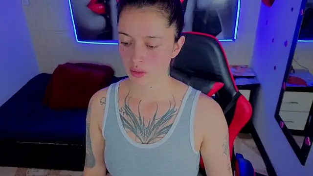 Harley quinzell online show from 02/19/26, 06:15