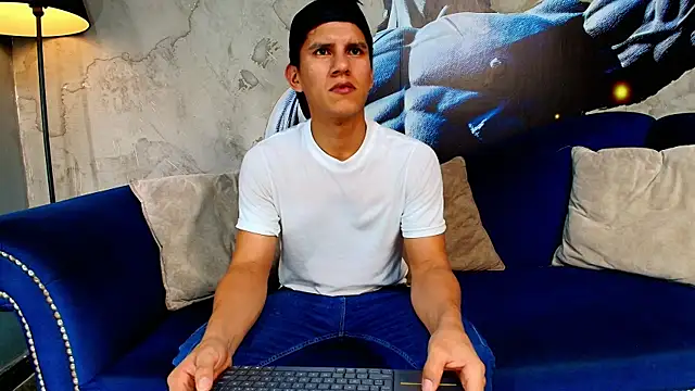 Atlas desire online show from 03/06/26, 07:21