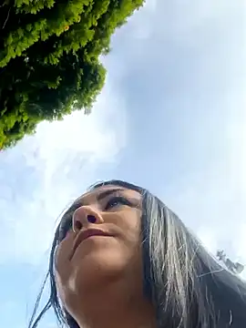 nathacha1230 online show from 04/15/26, 09:04