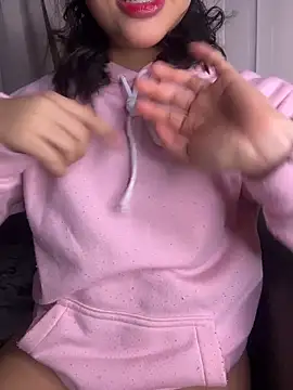  Queen love2 online show from 03/01/26, 04:58