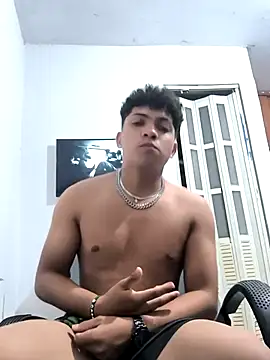 VersedChip online show from 03/05/26, 05:47