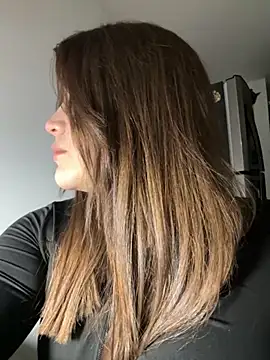 ivy velvet online show from 02/14/26, 02:08