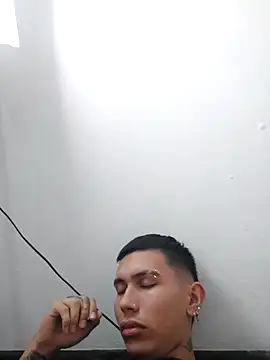 Scook Gray  online show from 03/24/26, 07:08