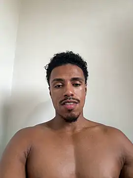 LorenzoBlack27 online show from 04/20/26, 07:37