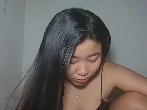 Zyeiii online show from 02/16/26, 07:26