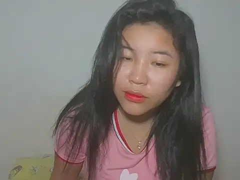 Zyeiii online show from 03/13/26, 09:32