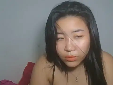 Zyeiii online show from 04/08/26, 09:04