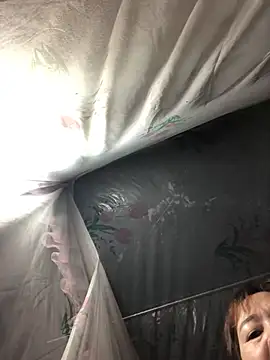 -Mery- online show from 04/18/26, 08:09