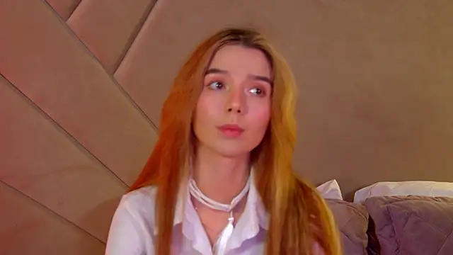 VanessaVienne online show from 03/03/26, 04:24