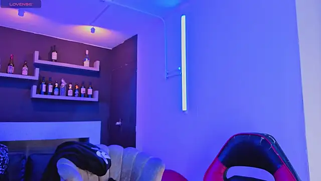 nova salvatore online show from 04/18/26, 02:48