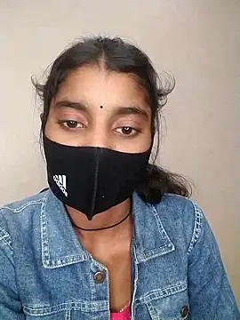 Erotic-Girl online show from 01/12/26, 01:11