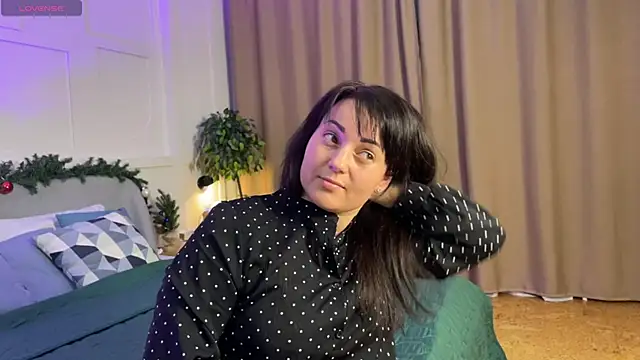  SilkyShadow  online show from 01/12/26, 01:44