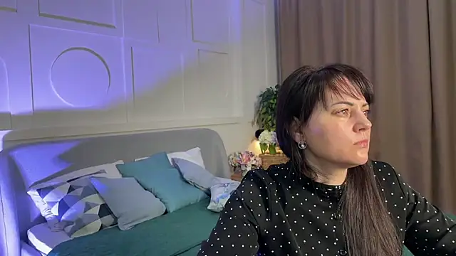  SilkyShadow  online show from 02/01/26, 12:53