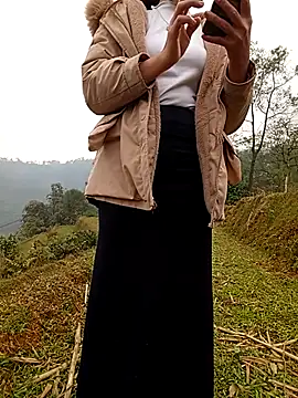 hoahong2 online show from 01/19/26, 01:31