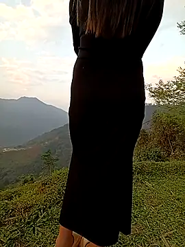 hoahong2 online show from 02/27/26, 10:48