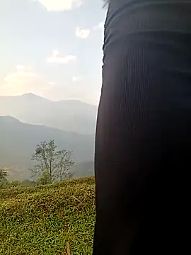 hoahong2 online show from 02/28/26, 09:21