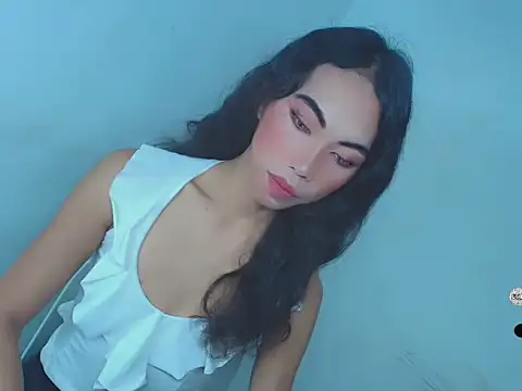 Massivecockfiona online show from 02/12/26, 05:46