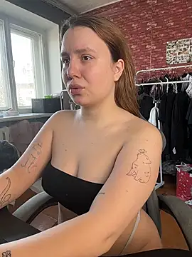 AnnaSeint online show from 03/26/26, 10:32