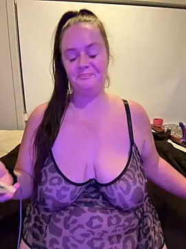 carinabro10 online show from 03/29/26, 01:22