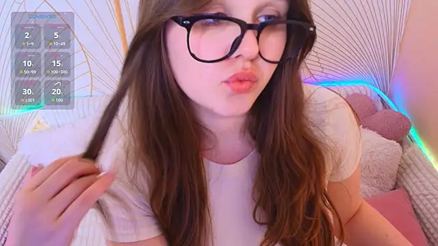 Lana Delanay online show from 04/06/26, 06:03