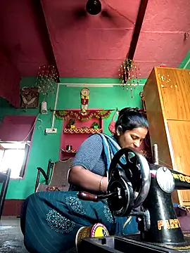 Reena lodha online show from 04/20/26, 11:24