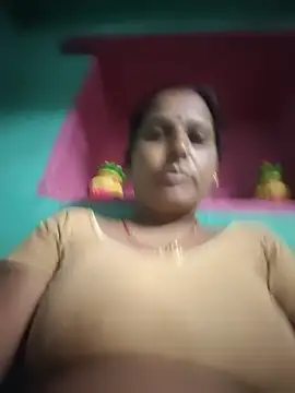 Snapshot of Reena_lodha chatting on 07/09/26, 10:36 Reena lodha online show from 07/09/26, 10:36