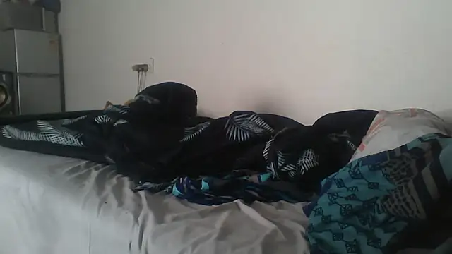 Winterslender online show from 04/20/26, 06:38