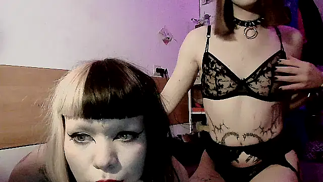 Snapshot of kicianiunia chatting on 02/21/26, 06:53 kicianiunia online show from 02/21/26, 06:53