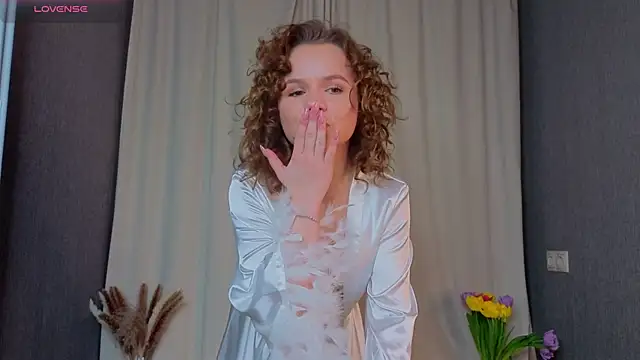 mymonique online show from 03/08/26, 08:12