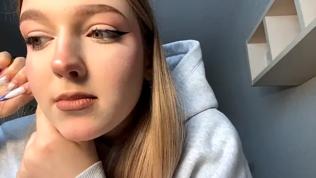 JammieMickiewicz online show from 01/12/26, 07:57