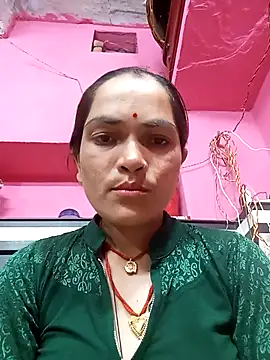 Snapshot of Sonam15884 chatting on 04/14/26, 01:28 Sonam15884 online show from 04/14/26, 01:28