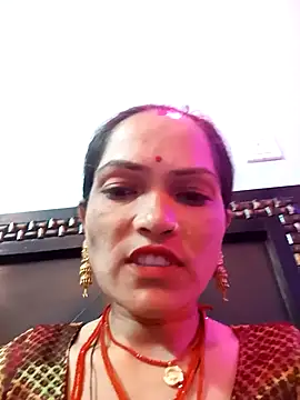 Snapshot of Sonam15884 chatting on 04/19/26, 04:28 Sonam15884 online show from 04/19/26, 04:28