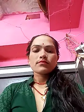 Snapshot of Sonam15884 chatting on 05/15/26, 04:19 Sonam15884 online show from 05/15/26, 04:19