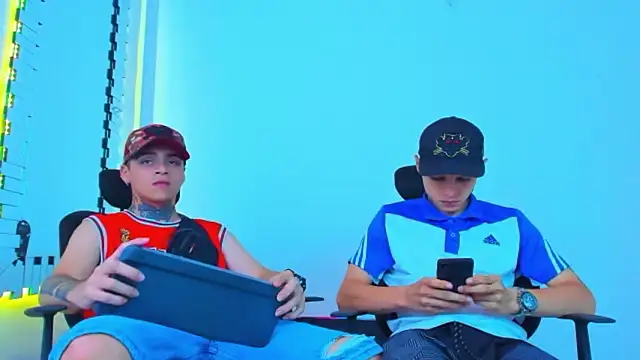 Thomas-Wil online show from 01/12/26, 09:31