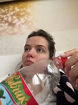 LadyinBed99 online show from 02/03/26, 01:27