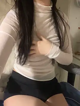 Linaa sexxy online show from 02/09/26, 05:17