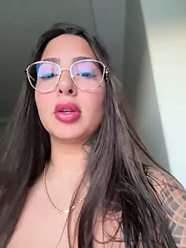 Snapshot of maferalvarexxx chatting on 05/08/26, 09:09 maferalvarexxx online show from 05/08/26, 09:09