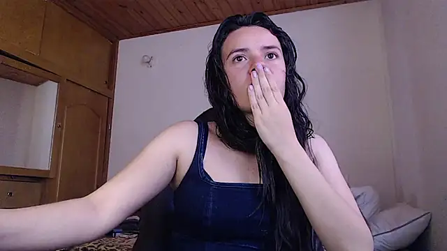 Shanel Lozano online show from 03/23/26, 06:12