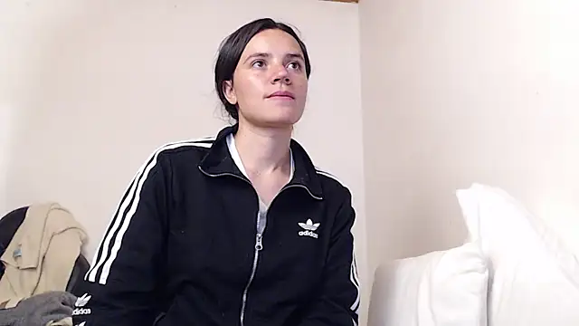 Shanel Lozano online show from 04/05/26, 11:02