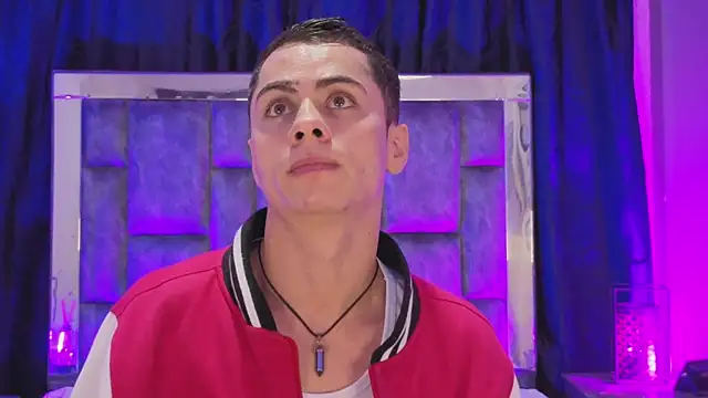 LeoMonnroe online show from 02/02/26, 07:23