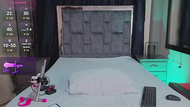 LeoMonnroe online show from 04/21/26, 07:17