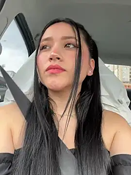 Veronica Wins  online show from 01/15/26, 06:33