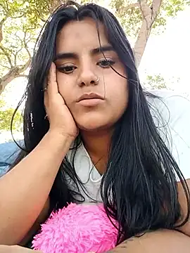 Snapshot of Isabel_3 chatting on 03/01/26, 08:22 Isabel 3 online show from 03/01/26, 08:22