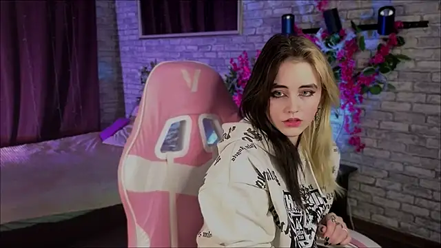 RubyMyst online show from 01/10/26, 08:21