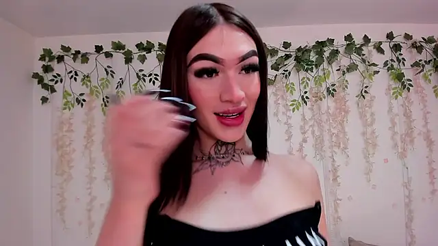 lizz lunna online show from 03/09/26, 08:46