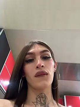 lizz lunna online show from 04/19/26, 08:35