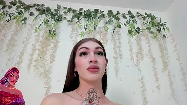 Snapshot of lizz_lunna chatting on 06/16/26, 08:44 lizz lunna online show from 06/16/26, 08:44